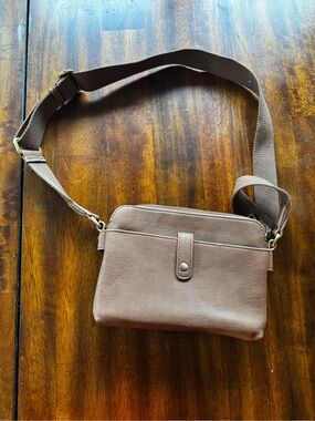 Antik Kraft Taupe Crossbody Messenger Bag with Adjustable Strap